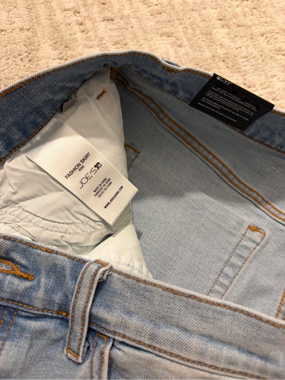 Joe’s Jeans Light Wash Denim Mini Skirt BNWT - Picture 4 of 5